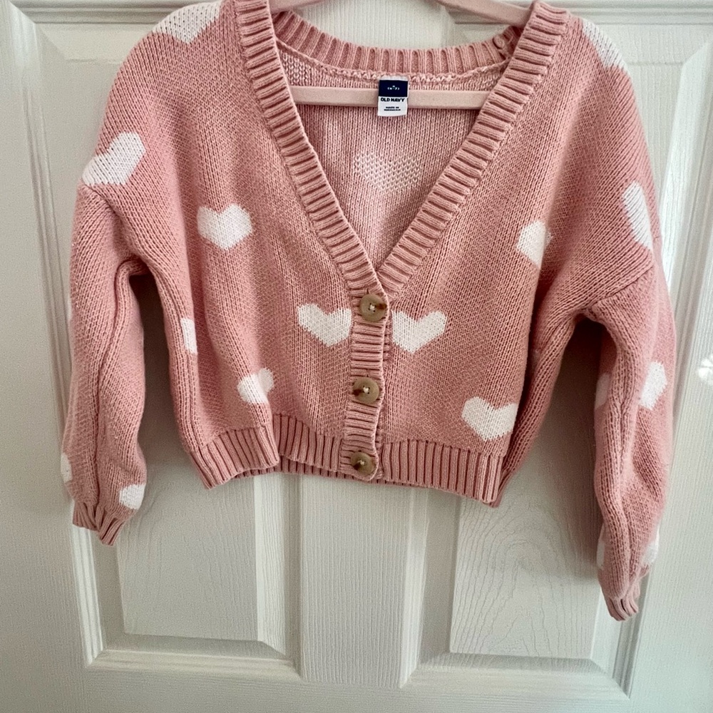 Girls old navy Pink Heart Pattern cardigan small 6/7